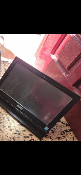 Ordenador MSI Negro