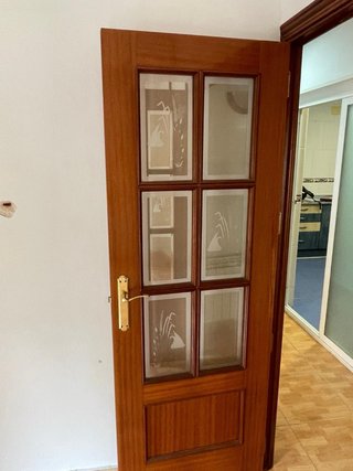 Puertas de madera con marco