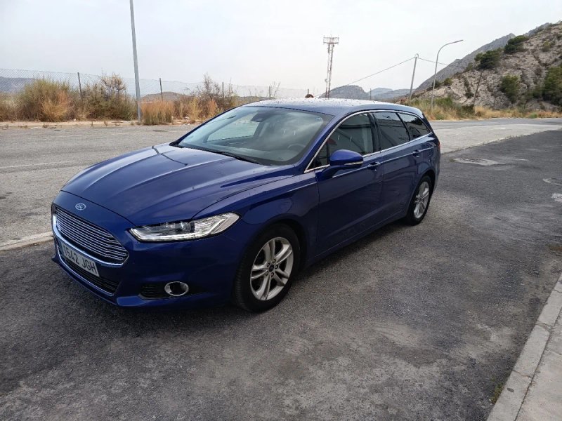 Ford Mondeo 2015 - foto 1