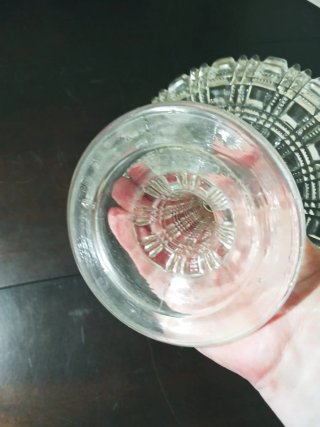 Frutero antiguo de cristal con pie
