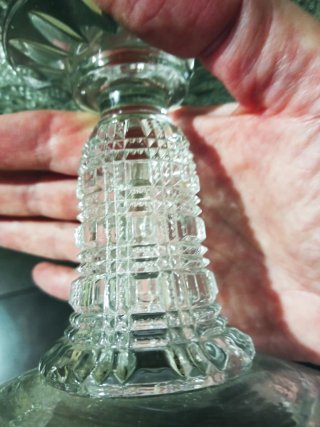 Frutero antiguo de cristal con pie