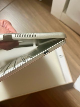 Funda con teclado Bluetooth  iPad Air/Pro NUEVA