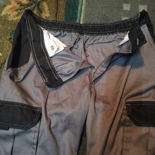 Pantalón Corto Trabajo Velilla Talla 40