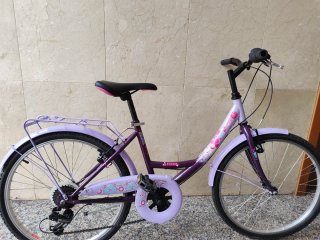 Bicicleta paseo chica y BMX chico 65 € por bici,