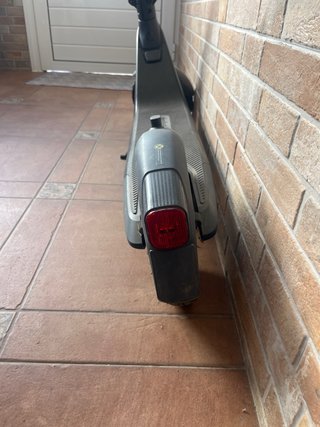 Patinete Eléctrico Negro poco uso como nuevo