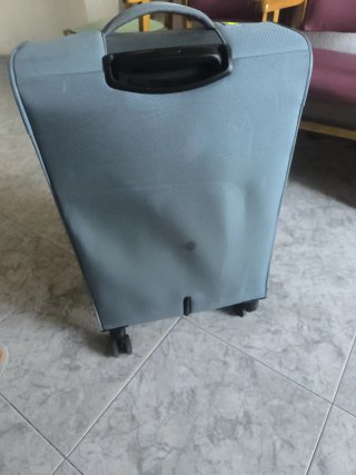 Maleta mediana American Tourister gris