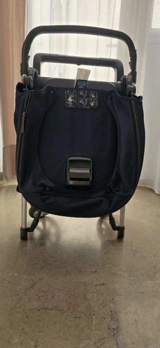 Silla de paseo Inglesina Aptica azul