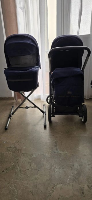 Silla de paseo Inglesina Aptica azul