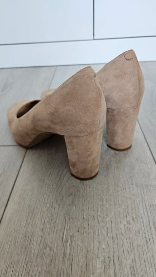 Zapatos Unisa Tacón Beige Talla 38