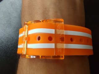 Swatch Scubaqua Naranja y Blanco