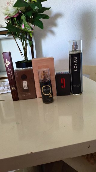 Lote Perfumes Hombre y Mujer