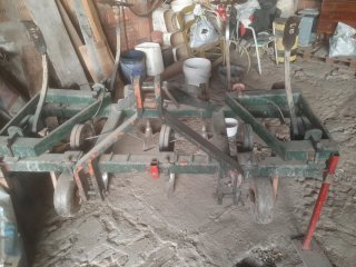 Tractor John Deere y aperos