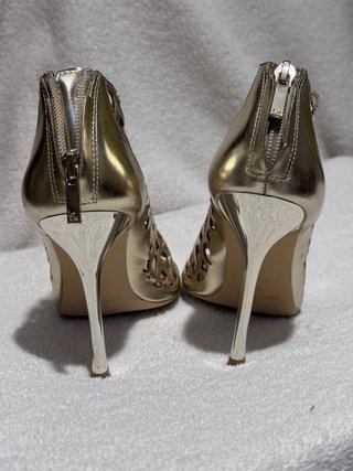 Sandalias jaula doradas Karen Millen Talla 38