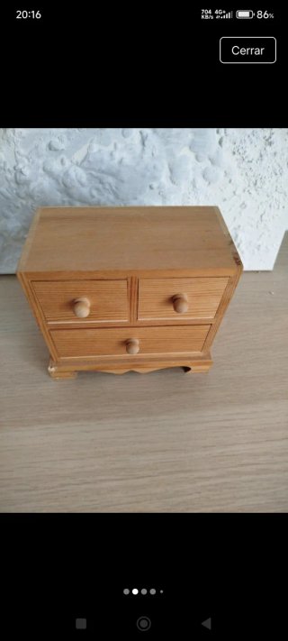 Cajita joyero de madera