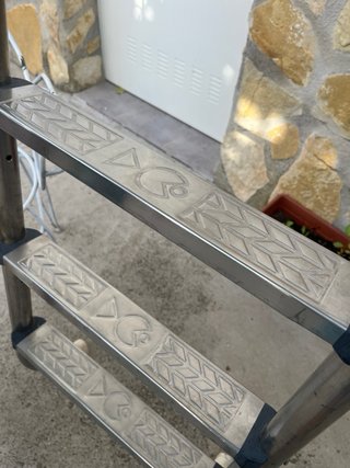 Escalera Piscina Metal 5 Peldaños