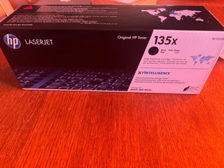 Tóner HP LaserJet 135x Negro Original