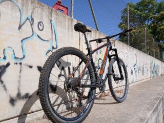 MTB 29" - FOX 32 - Shimano XT Muy cuidada