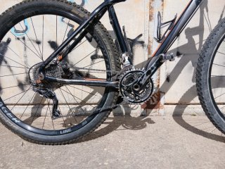 MTB 29" - FOX 32 - Shimano XT Muy cuidada