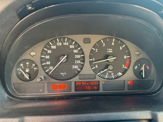 BMW X5 2001