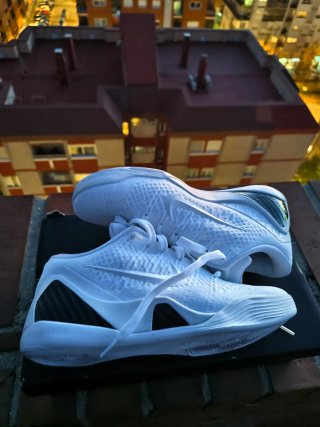 Zapatillas Nike Kobe Blancas