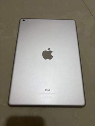 Apple iPad 7 Plata 32gb