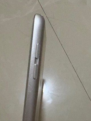 Apple iPad 7 Plata 32gb