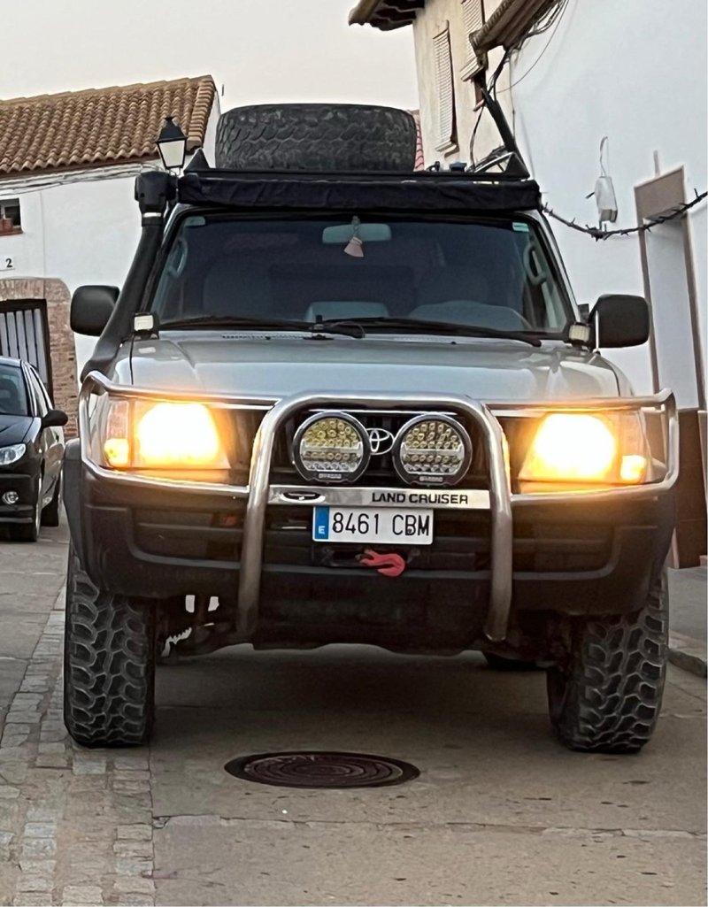 Toyota Land Cruiser 90 2002 - foto 1