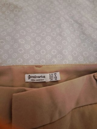 Pantalón beige