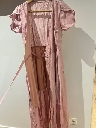 Vestido largo rosa cruzado