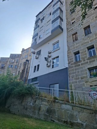 Alquiler de bajo