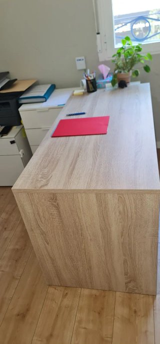 Escritorio despacho madera y blanco