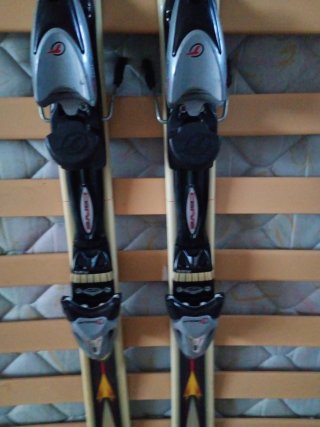 Esquís Rossignol
