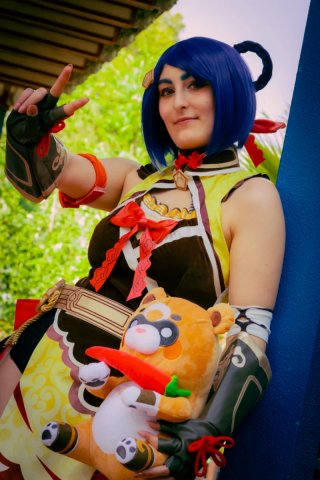 Cosplay Xiangling Genshin Impact