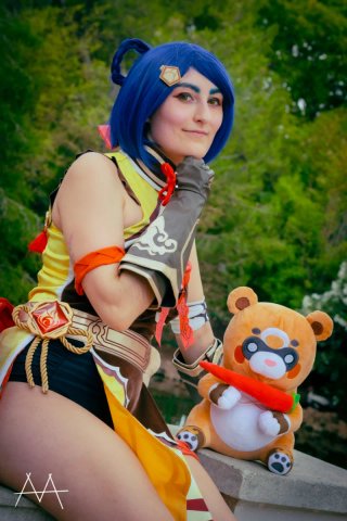 Cosplay Xiangling Genshin Impact
