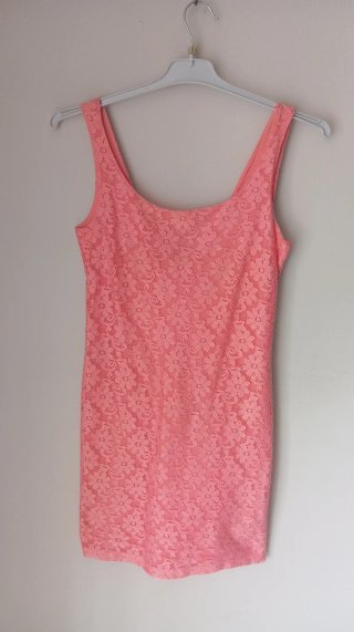Vestido encaje rosa Pull&Bear Talla S