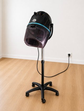 Secador de pie Negro