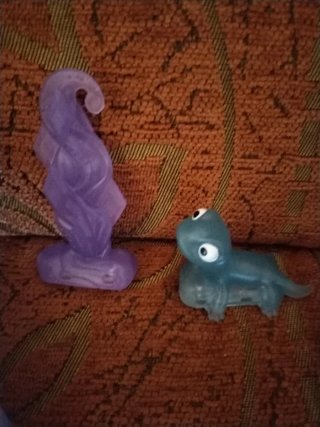 Muñeca Elsa Frozen canta y habla