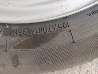 Rueda para caravana