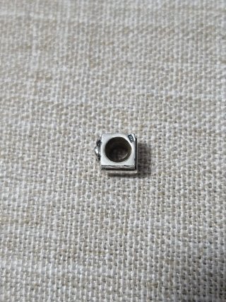 Charm Pandora Caja de Regalo Plata