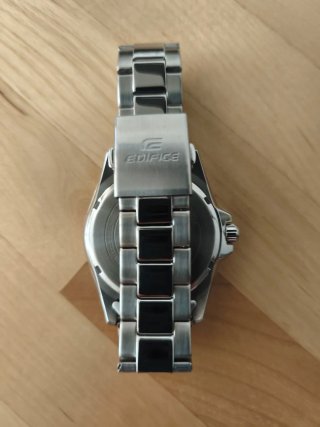 Reloj Casio Edifice WR 100M