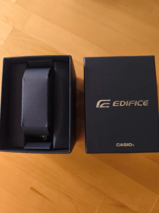 Reloj Casio Edifice WR 100M