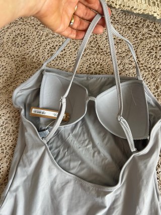 SKIMS Traje de Baño Una Pieza Gris Talla XL