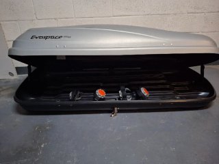 Cofre portaequipajes Evospace 450L