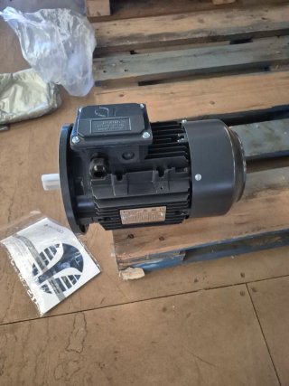 Motor Eléctrico TECHTOP Flange B5