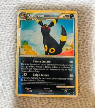 Carta Pokémon Umbreon 22/95 italiano del 2011