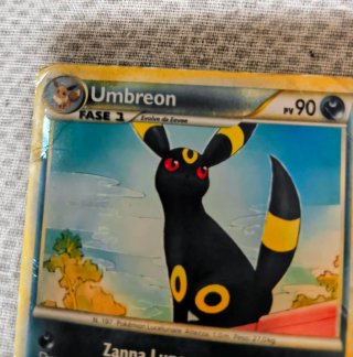 Carta Pokémon Umbreon 22/95 italiano del 2011
