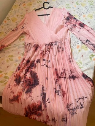 Vestido largo plisado estampado floral