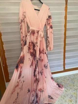Vestido largo plisado estampado floral