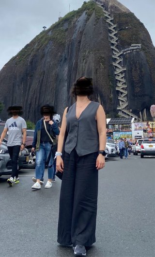 Pantalón de lino con pinzas