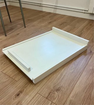 Cambiador de madera blanco